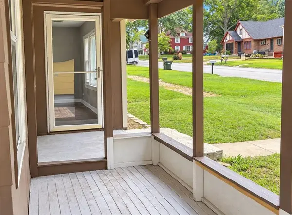 316 Vine ST, Leavenworth, KS 66048