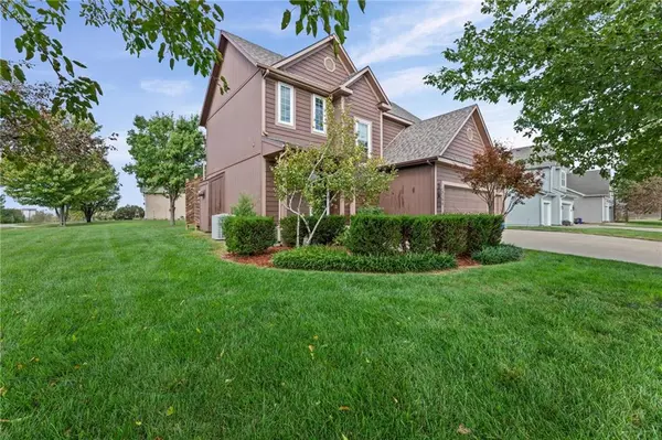 18390 Butternut ST, Gardner, KS 66030