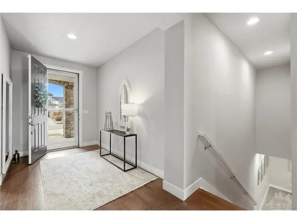 8762 Dunraven, Arvada, CO 80007