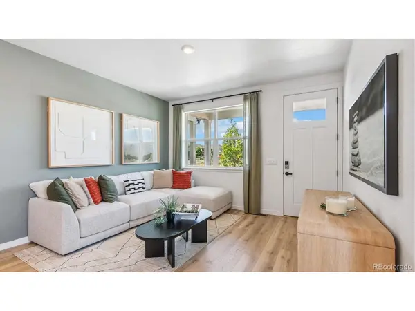 1403 S Chester #B, Aurora, CO 80247