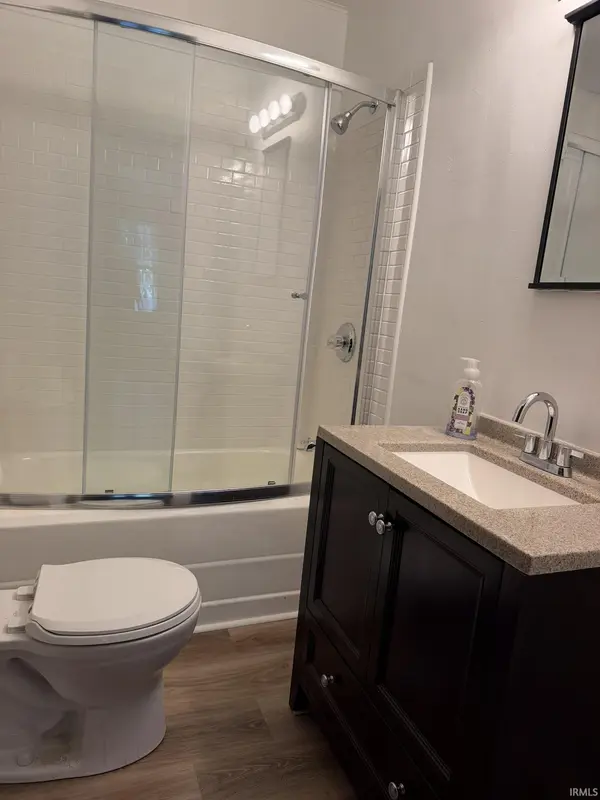 809 W Cherokee DR, Bloomington, IN 47403-2915