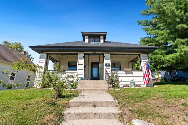 302 W Main ST, Syracuse, IN 46567