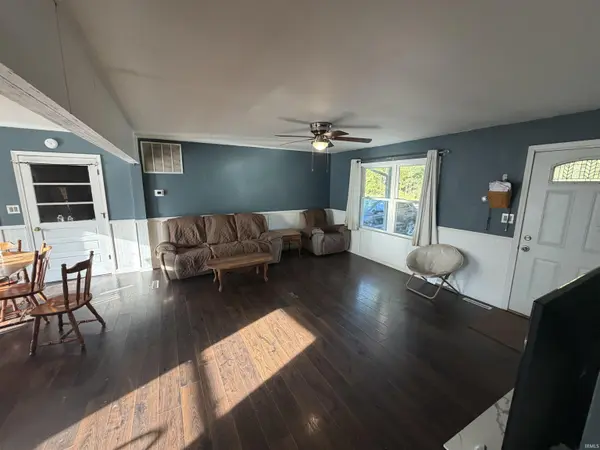280 NW 9th ST, Linton, IN 47441