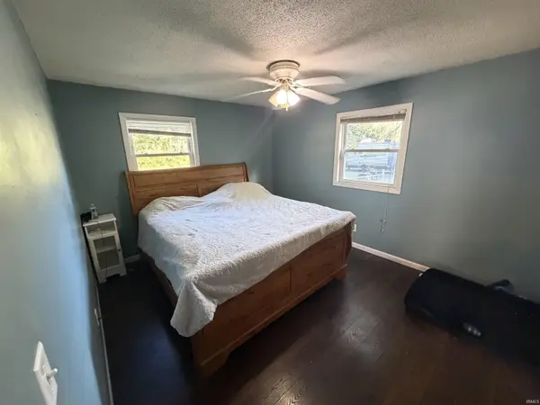 280 NW 9th ST, Linton, IN 47441