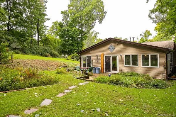 32 Fairview RD, Beacon, NY 12508