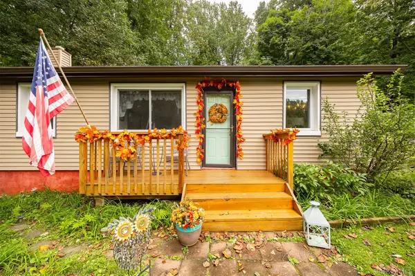32 Fairview RD, Beacon, NY 12508