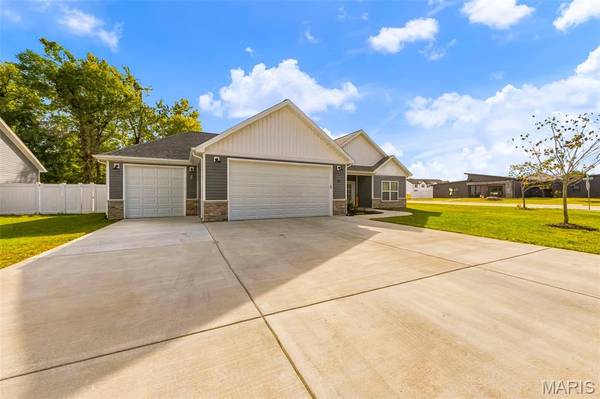 108 Jimmy H DR, Jonesburg, MO 63351