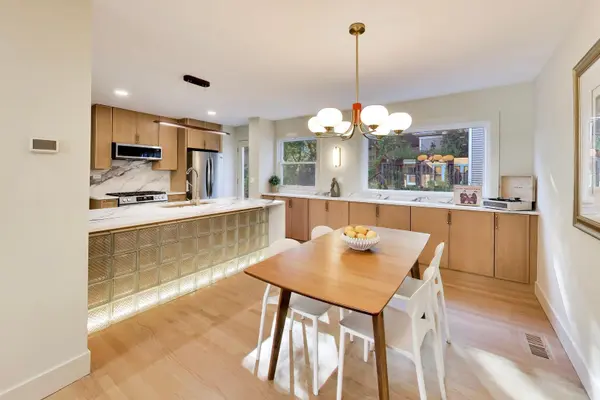 406 South BLVD #C, Evanston, IL 60202
