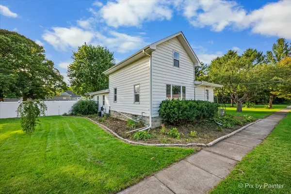 163 Wahlgren AVE, Hinckley, IL 60520