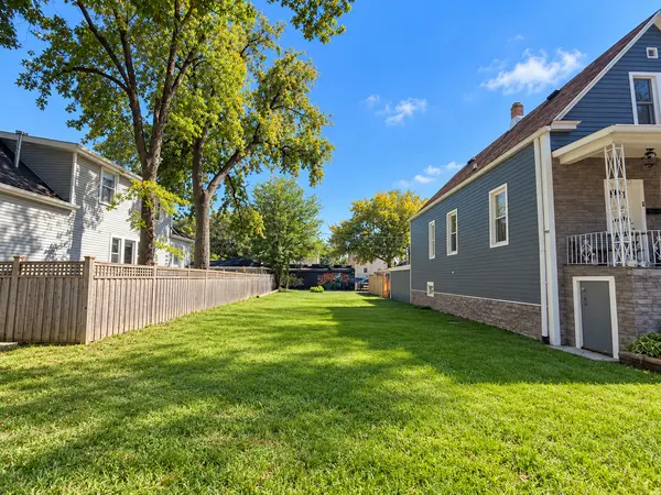 1307 Harvey AVE, Berwyn, IL 60402