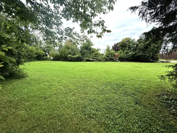 1146 Greenfield AVE, Waukegan, IL 60085