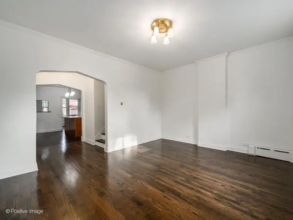 11334 S Saint Lawrence AVE, Chicago, IL 60628