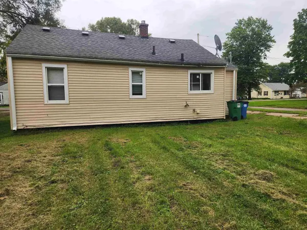 924 Colleen AVE, Evansdale, IA 50707