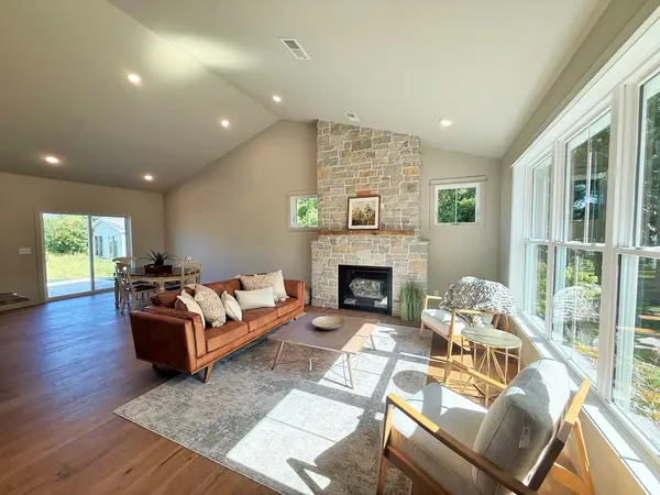 11628 Indian Beach RD, Spicer, MN 56288
