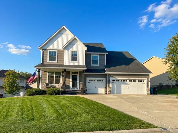 2509 Copper Creek LN, Buffalo, MN 55313