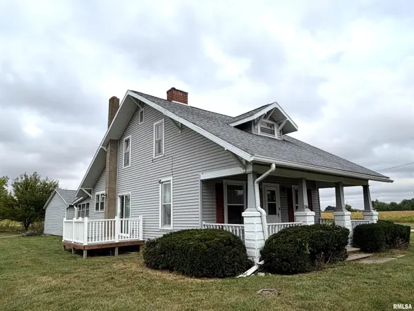2941 State Highway 104 HWY, Franklin, IL 62638