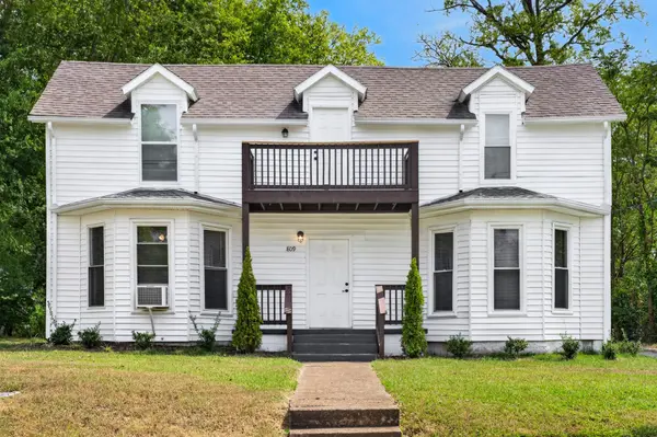 809 Forest St #2, Clarksville, TN 37040