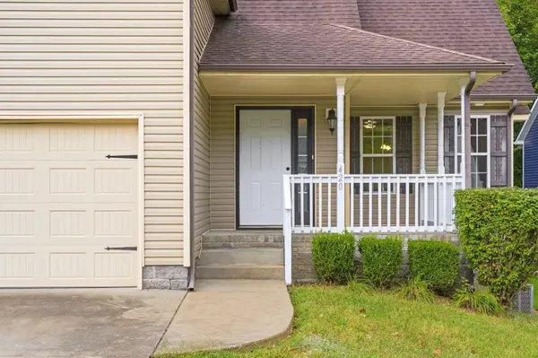420 Zurich Ct, Clarksville, TN 37040