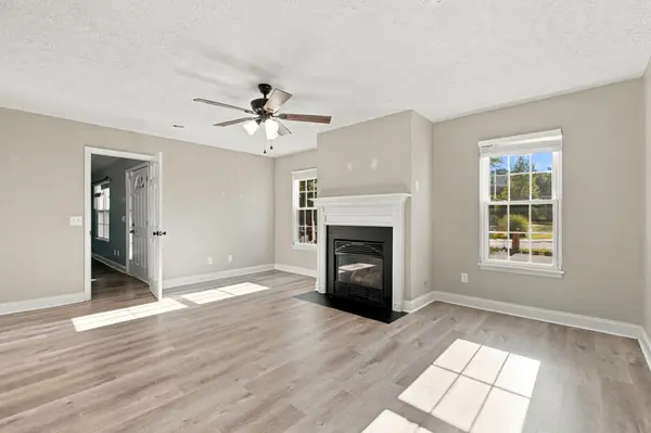 133 Walton Village Dr, Hendersonville, TN 37075