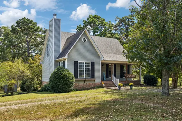 491 Hillview Dr, Lawrenceburg, TN 38464