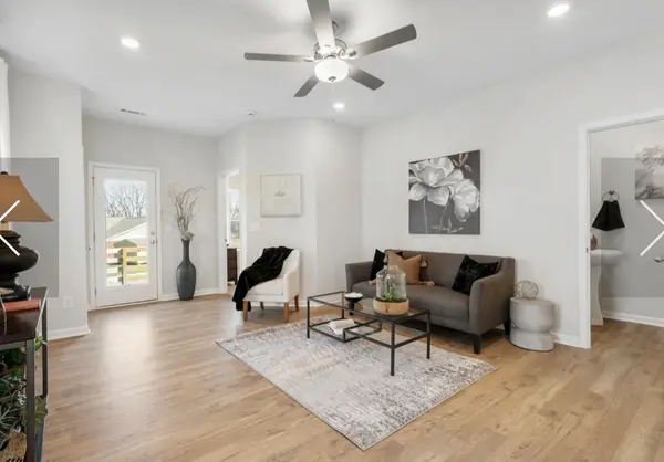 5101 Pace Park Cir, Columbia, TN 38401
