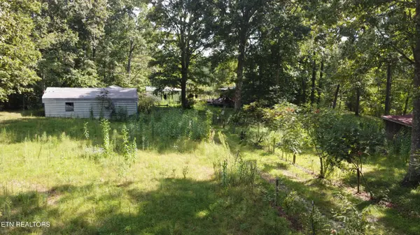 365 Wallop Lane, Crossville, TN 38571