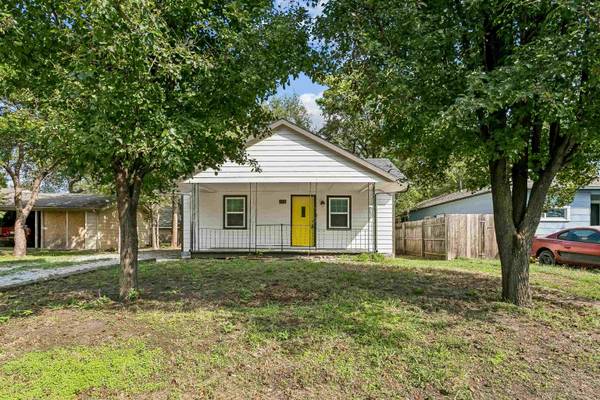 1916 S Mosley, Wichita, KS 67211