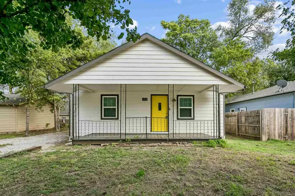 1916 S Mosley, Wichita, KS 67211