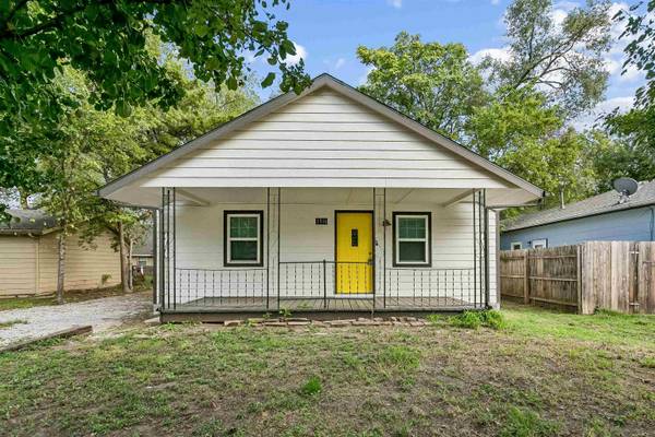 1916 S Mosley, Wichita, KS 67211
