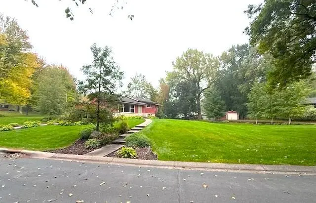 5393 Flagstaff CIR SE, Prior Lake, MN 55372