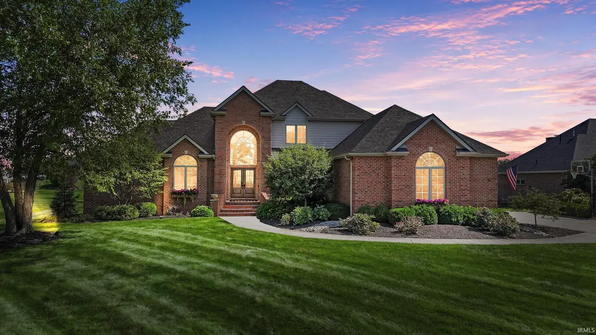 405 Royal Crest DR, Fort Wayne, IN 46814