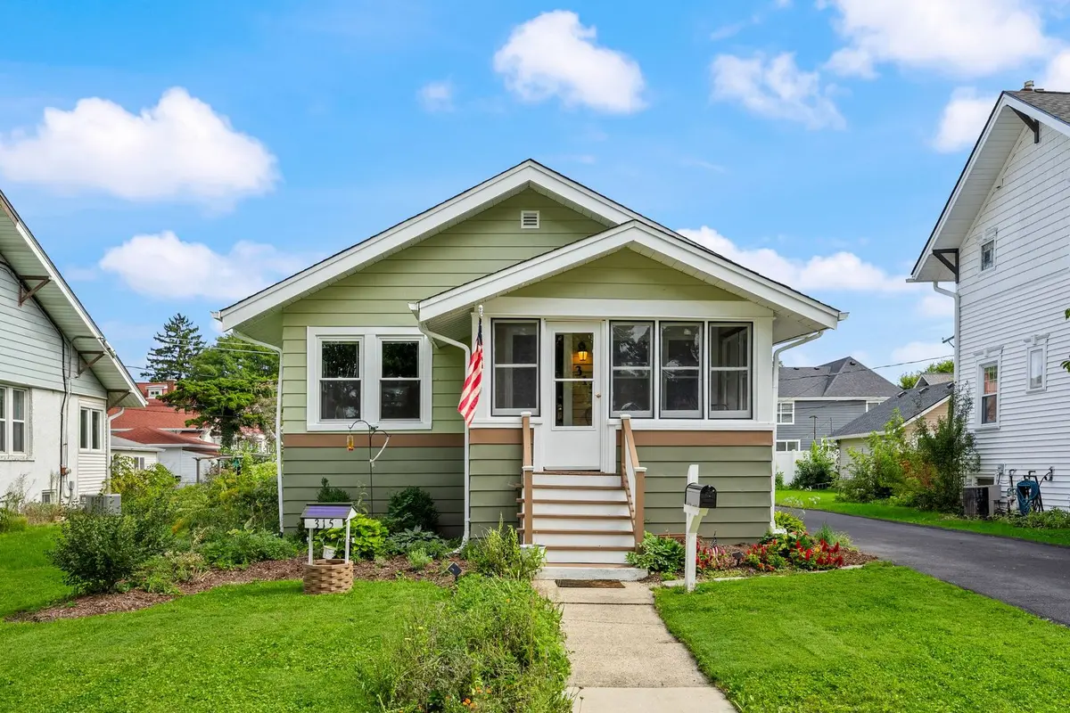 315 S Myrtle AVE, Villa Park, IL 60181