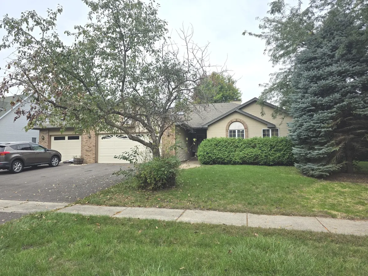 24200 W Aster CT, Plainfield, IL 60585