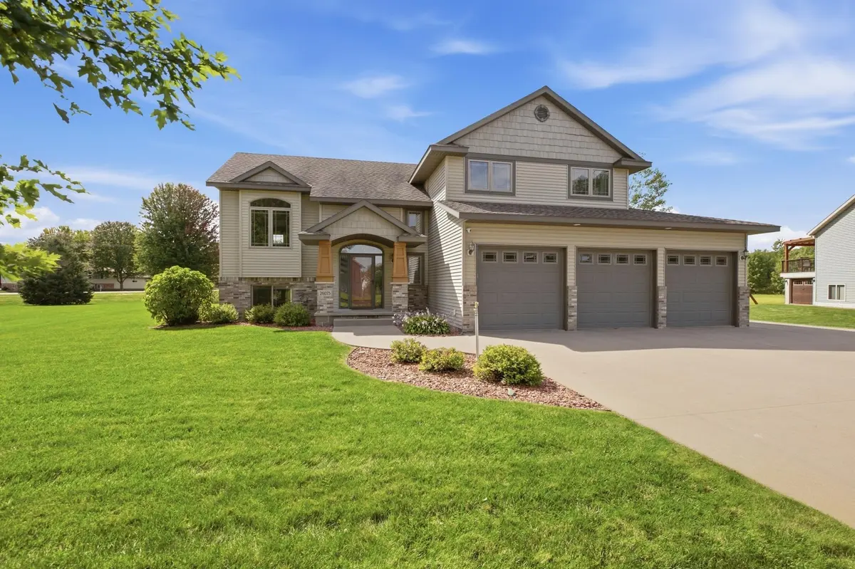 26075 Bluebird LN, Saint Cloud, MN 56301