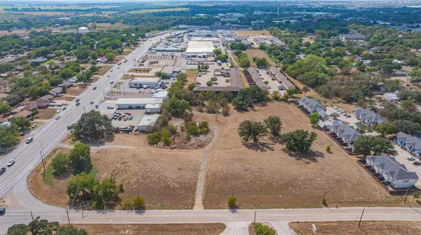 1303 W S Loop, Stephenville, TX 76401