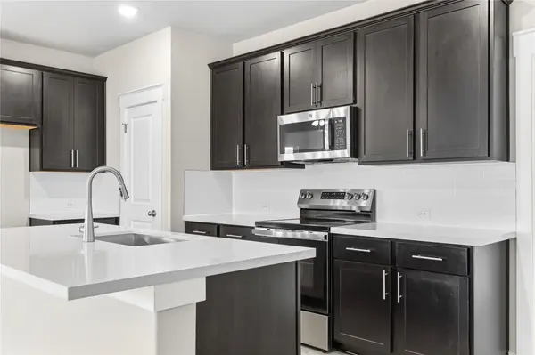 120 Hazy View RD, San Marcos, TX 78666