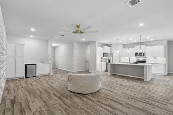 192 Tom Kite DR, Burnet, TX 78611