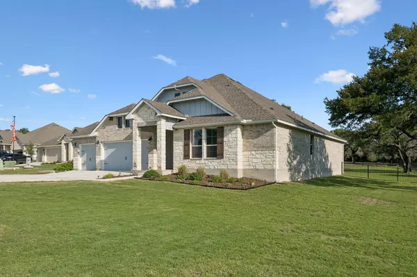 192 Tom Kite DR, Burnet, TX 78611