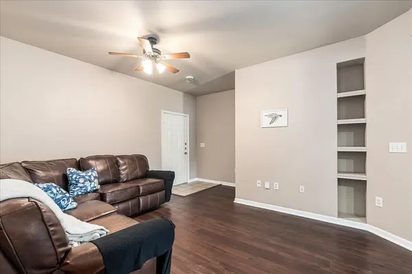 2320 Gracy Farms LN #414, Austin, TX 78758