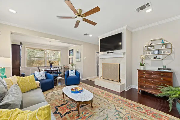402 E 32nd ST #1A, Austin, TX 78705