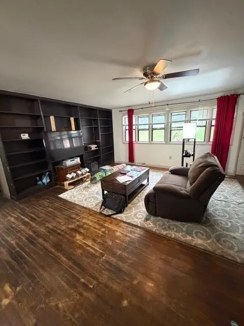 1600 SW 66 ST, Topeka, KS 66619