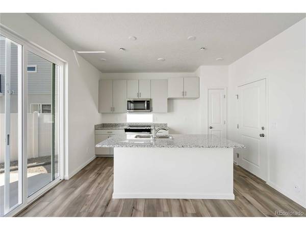 634 Wagon Wheel, Bennett, CO 80102