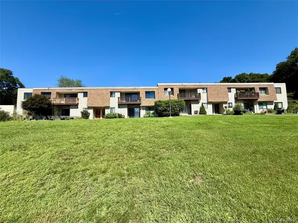 316 Vista On The LK, Carmel, NY 10512