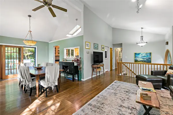 999 Cliff AVE, Yorktown Heights, NY 10598