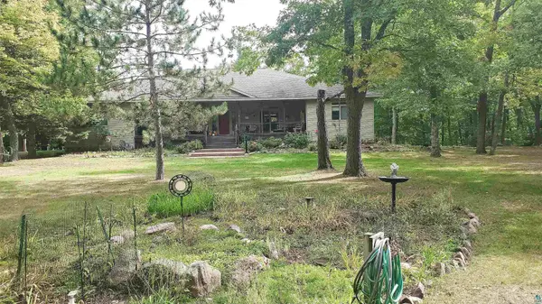 9625 Buskey Bay Dr, Iron River, WI 54847