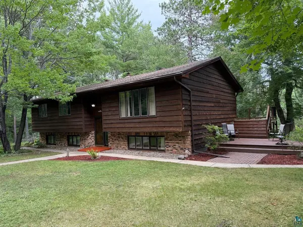 7330 Honkola Rd, Embarrass, MN 55732