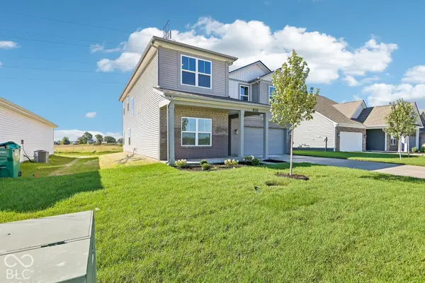 1093 Blackstone AVE, Franklin, IN 46131