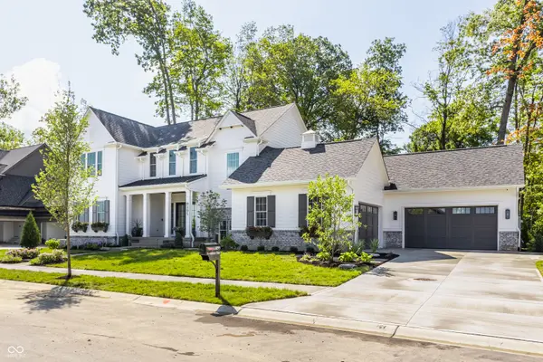 8295 Keeneland RD, Zionsville, IN 46077