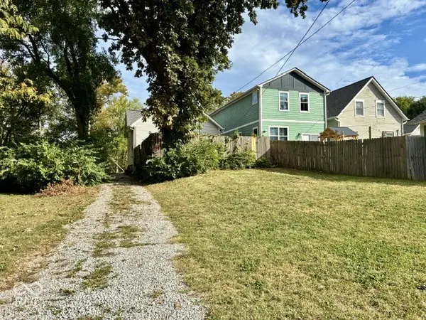 217 E Morris ST, Indianapolis, IN 46225