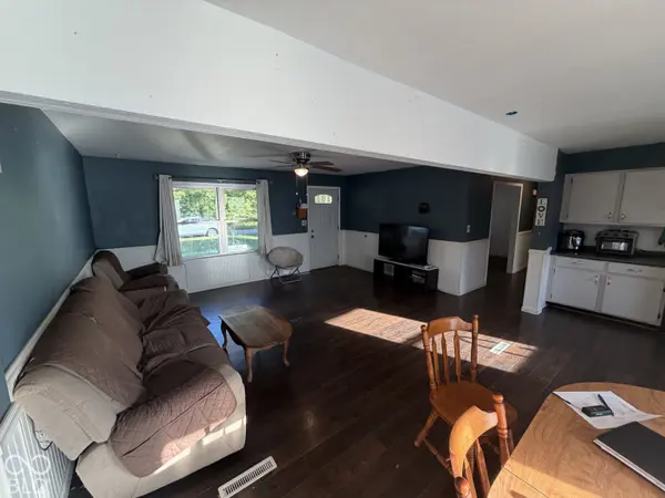 280 9th ST NW, Linton, IN 47441